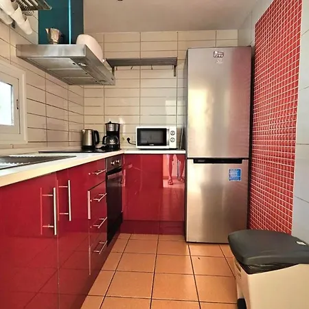 Big And Beautiful House Apartment *