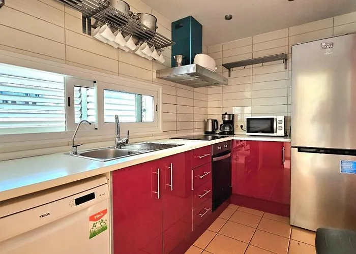 Big And Beautiful House * Адехе