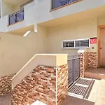 公寓 Big And Beautiful House *