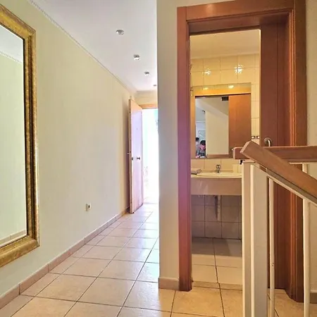 Big And Beautiful House 公寓 *